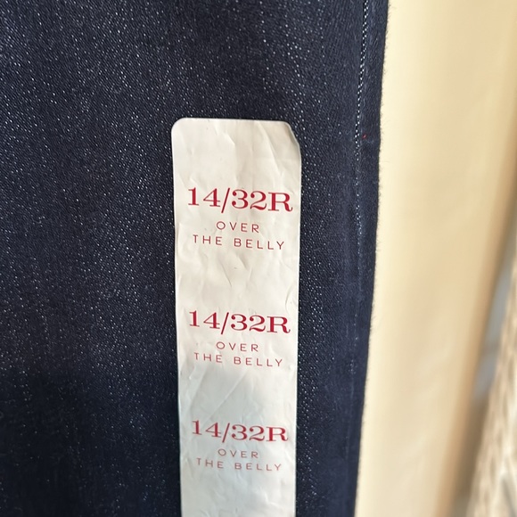 NEW Isabel Women’s Maternity Jeans Crisscross Back Size 14 Denim NWT Retails $30 - Picture 4 of 9
